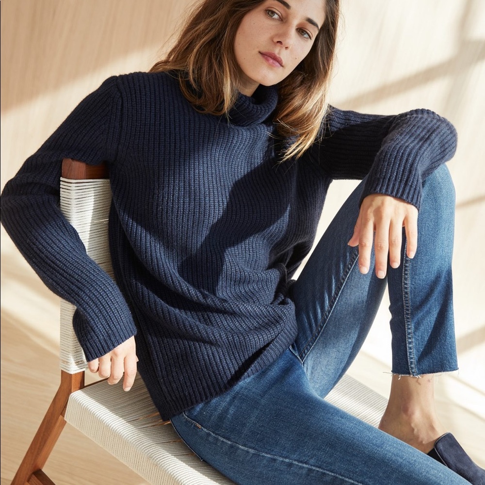 Navy Jenni Kayne Cashmere Turtleneck, Small